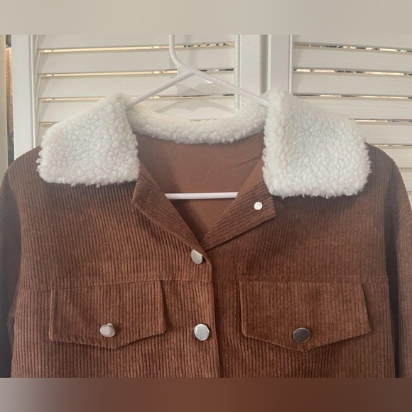 SHEIN Borg collar drop shoulder jacket - Picture 2 of 5